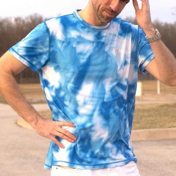 American Eagle AE Outfitters ACTIVE FLEX t-shirt Blue Tie Dye Pattern - LG - Picture 2 of 5